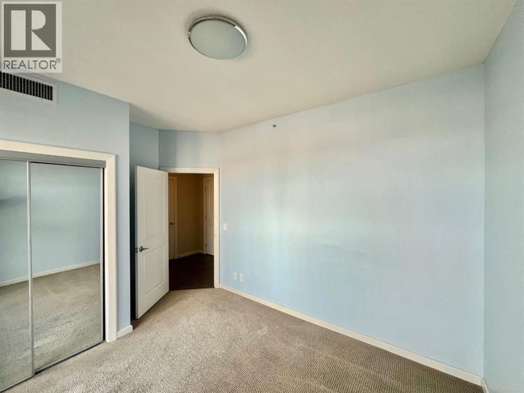 2607, 211 13 Avenue SE — photo 26