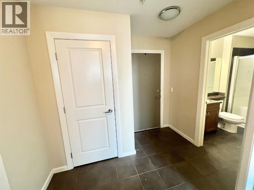 2607, 211 13 Avenue SE — photo 20