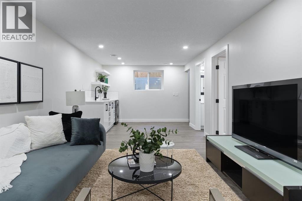 9608 5 Street SE — photo 19