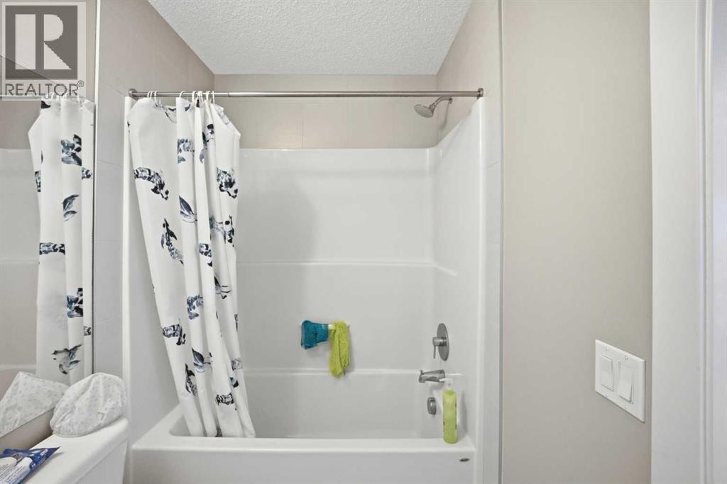 904, 218 Sherwood Square NW — photo 33