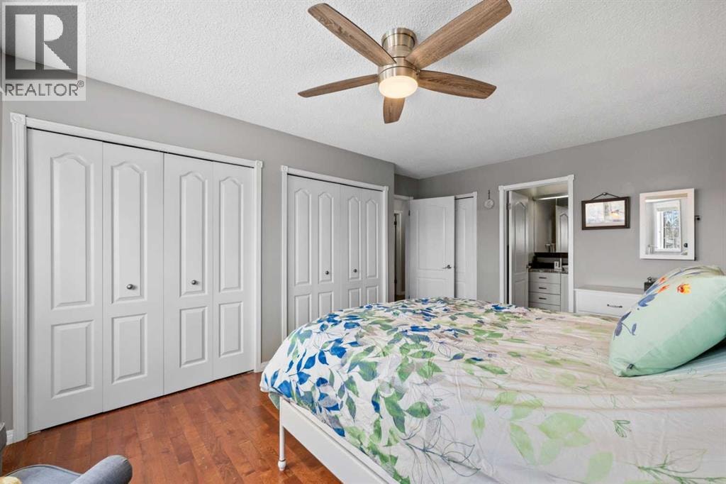 38 Richelieu Court SW — photo 20