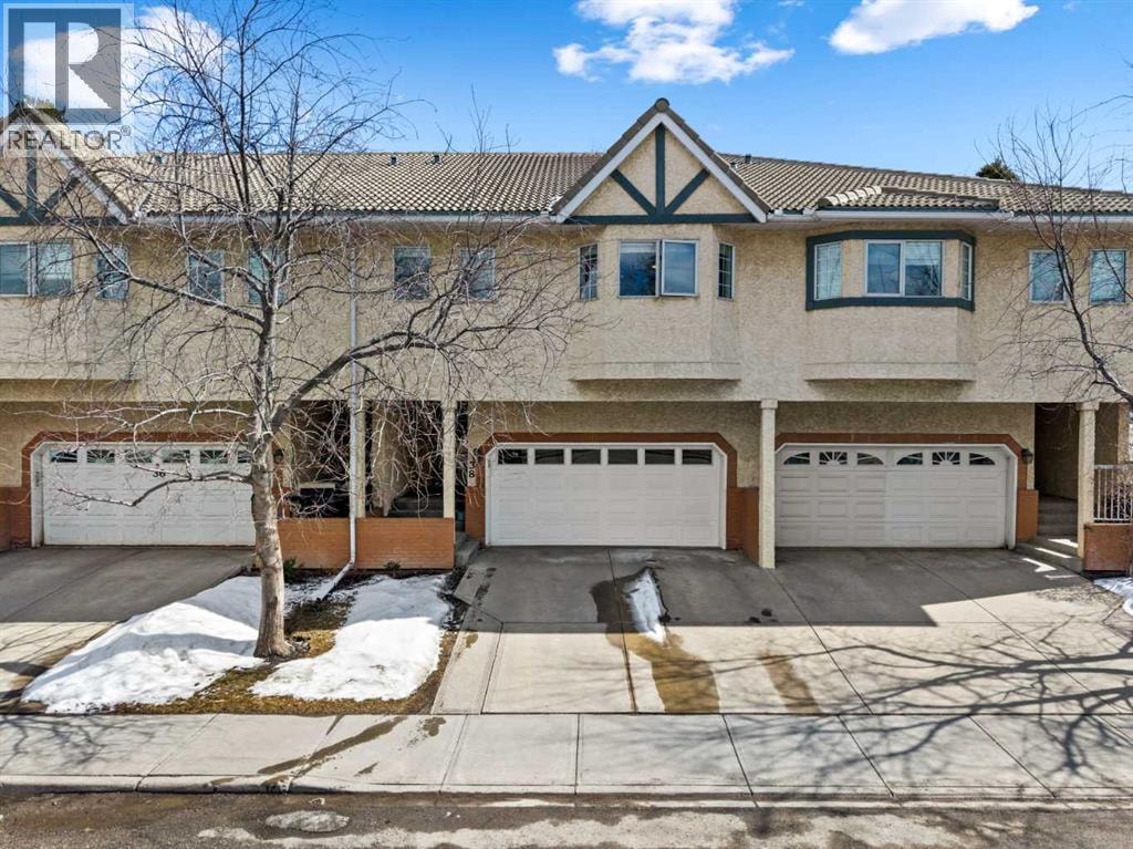 38 Richelieu Court SW — photo 31