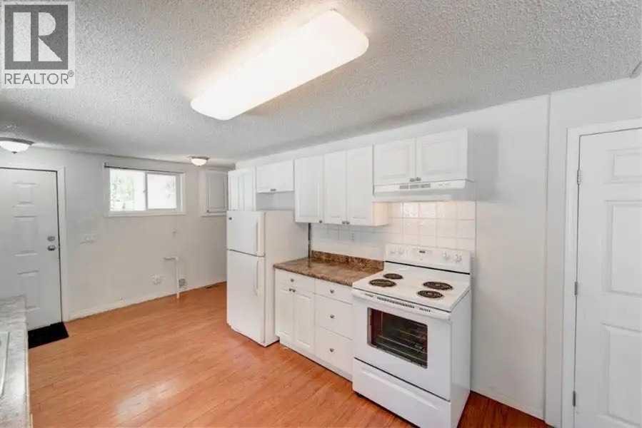 6622 18A Street SE — photo 9