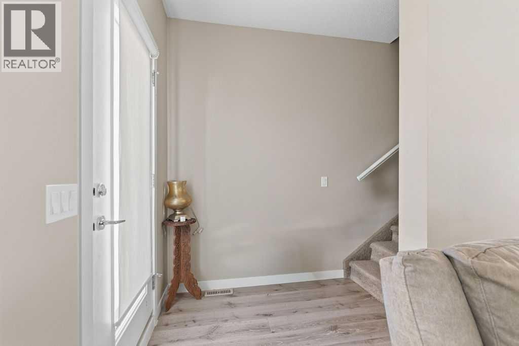 204, 218 Sherwood Square NW — photo 28