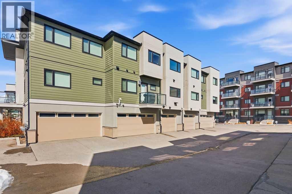 204, 218 Sherwood Square NW — photo 37