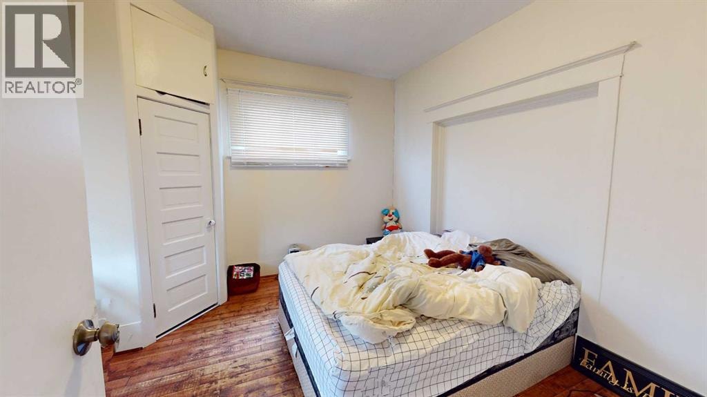 1625 23 Avenue SW — photo 15