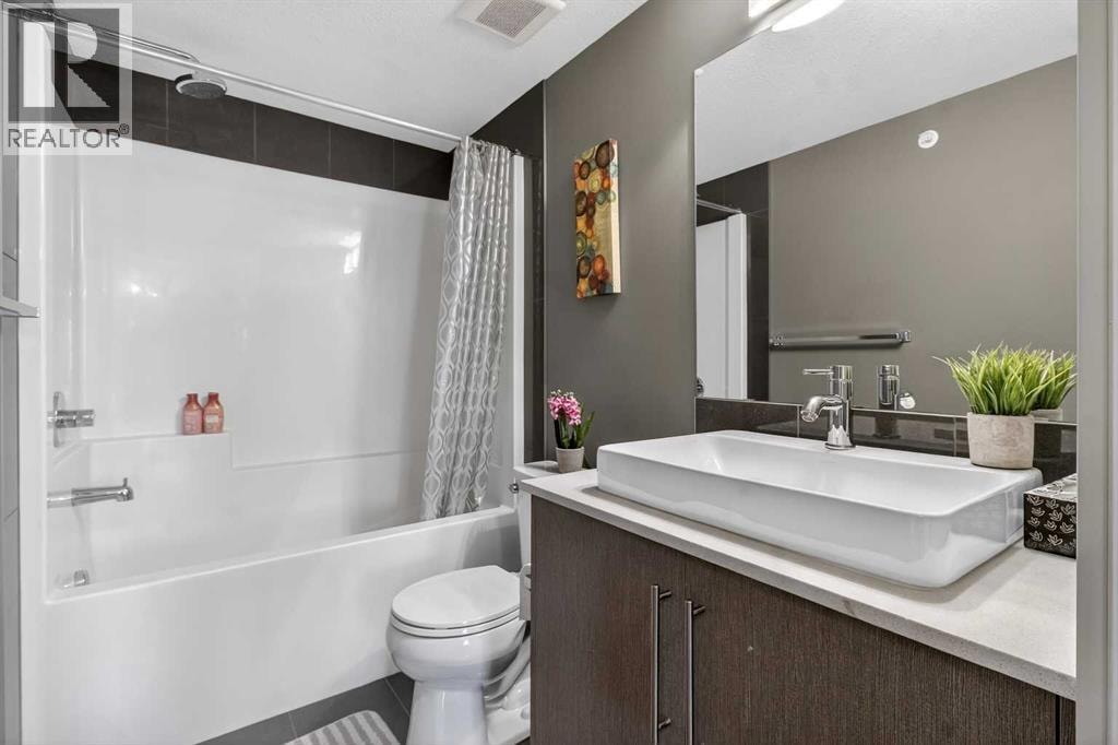 4403, 302 Skyview Ranch Drive NE — photo 19