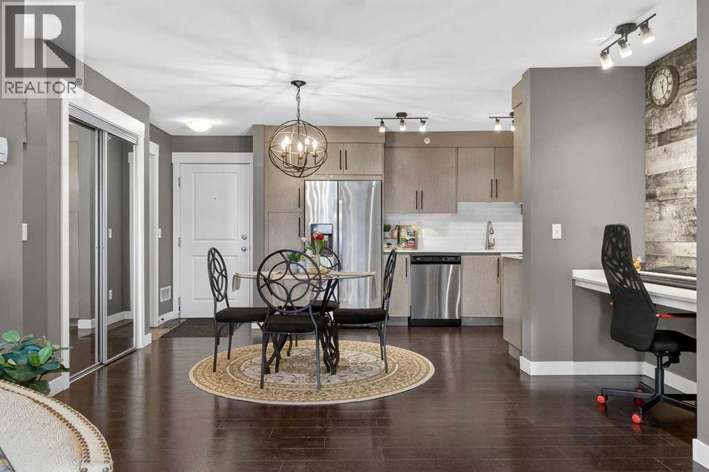 4403, 302 Skyview Ranch Drive NE — photo 6