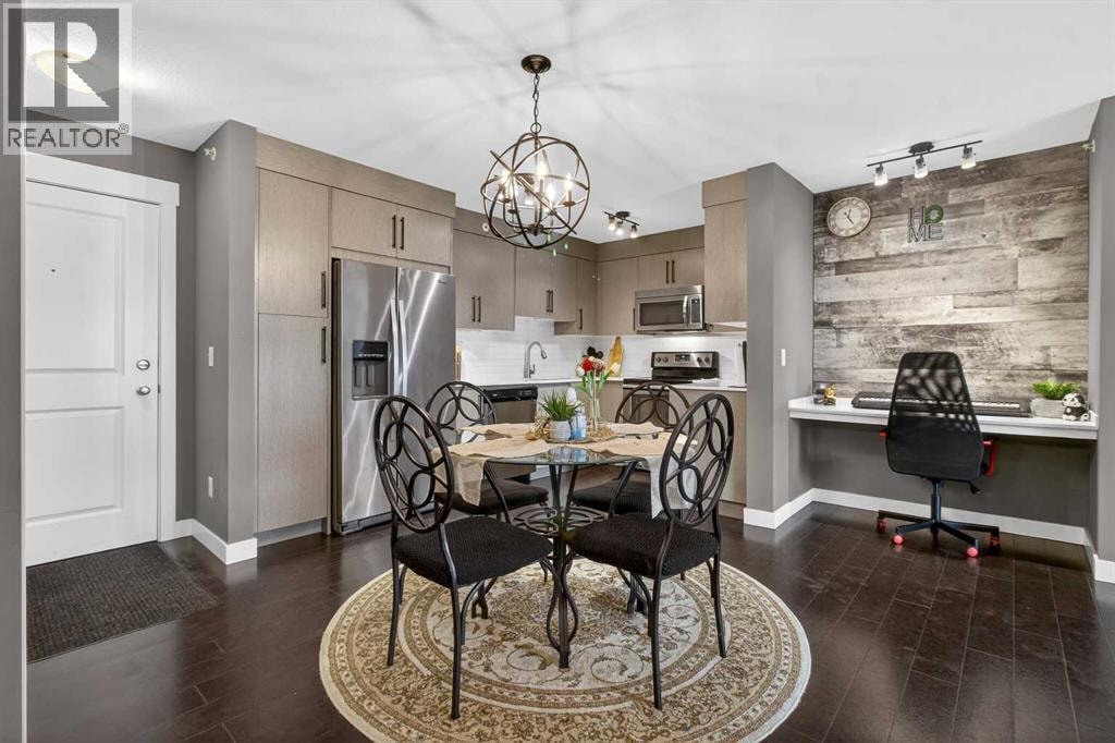 4403, 302 Skyview Ranch Drive NE — photo 8