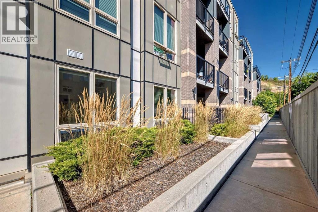 109, 823 5 Avenue NW — photo 30