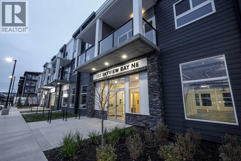 2226, 151 Skyview Bay NE