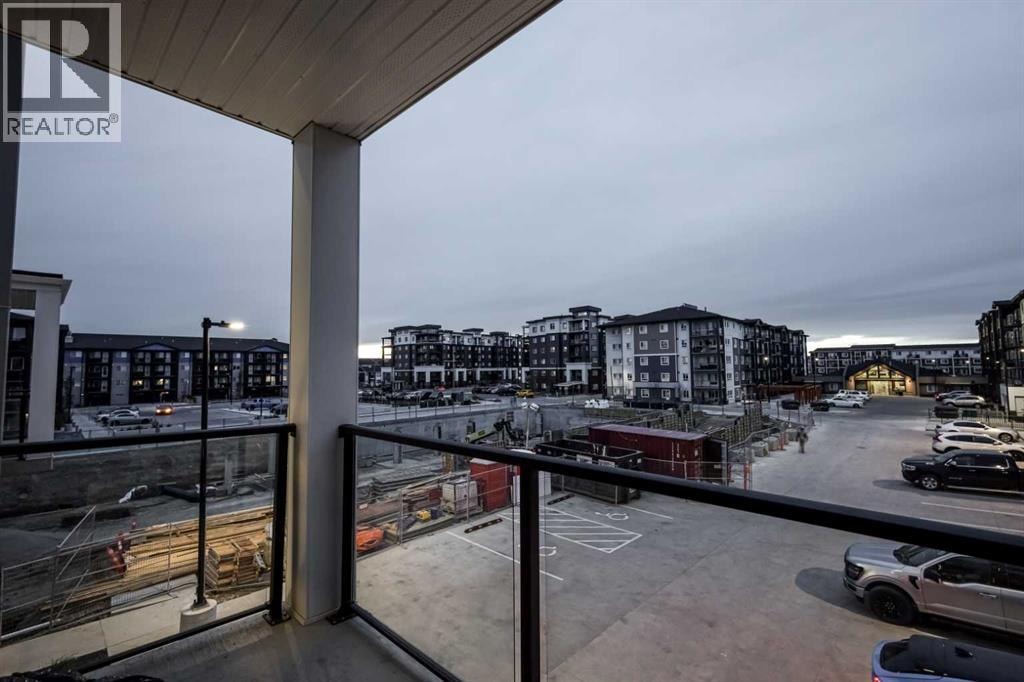 2226, 151 Skyview Bay NE — photo 15