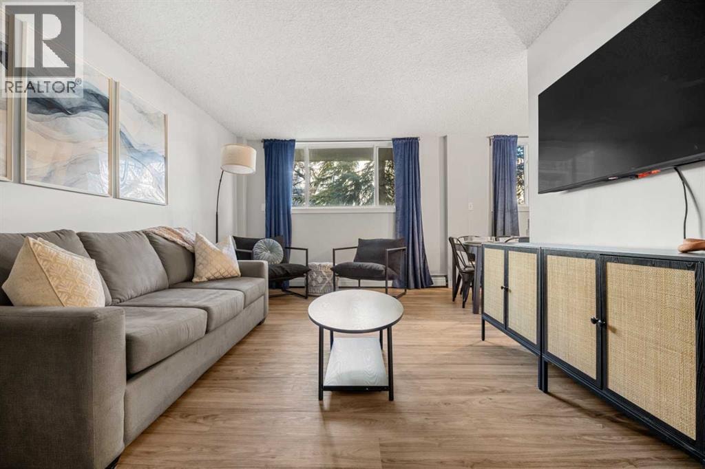 101, 313 20 Avenue SW — photo 3
