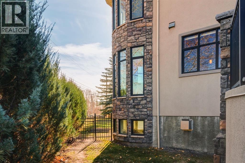 2248 9 Avenue SE — photo 47