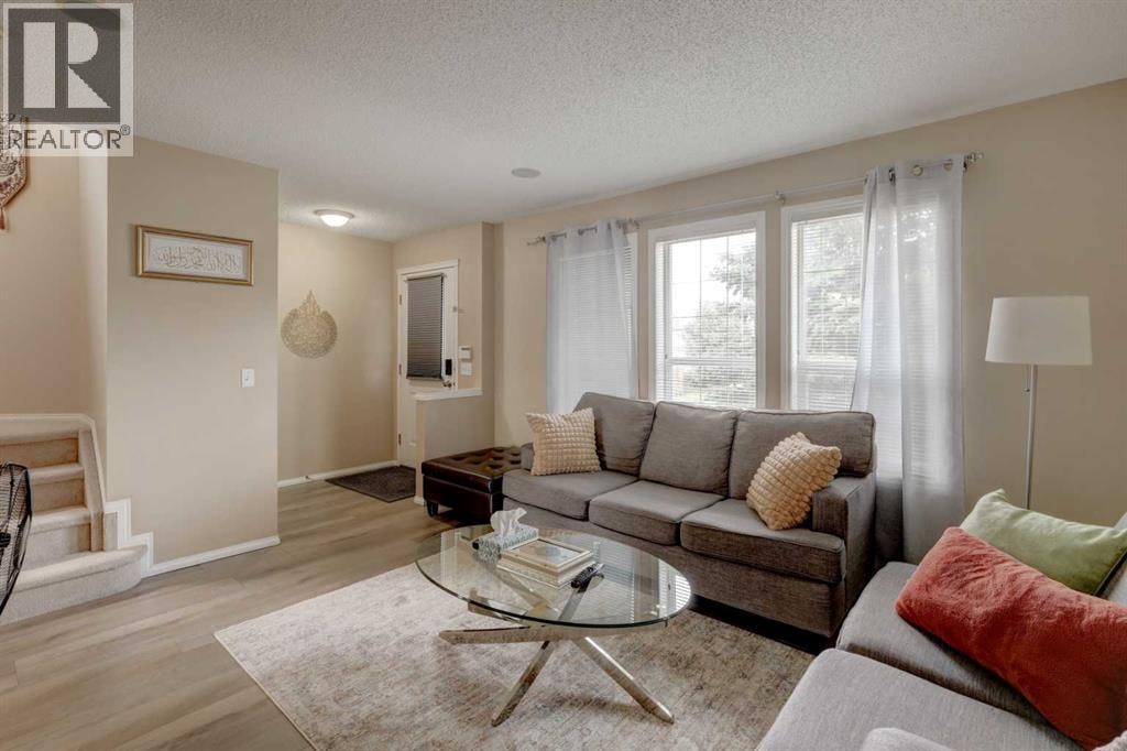 22 Tarington Landing NE — photo 2