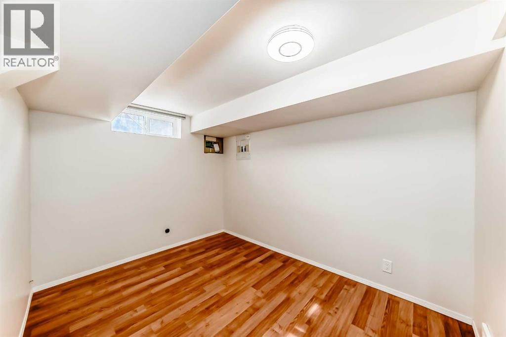 1415 Rosehill Drive NW — photo 32
