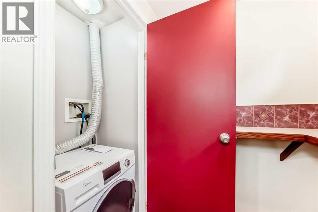 1415 Rosehill Drive NW — photo 42