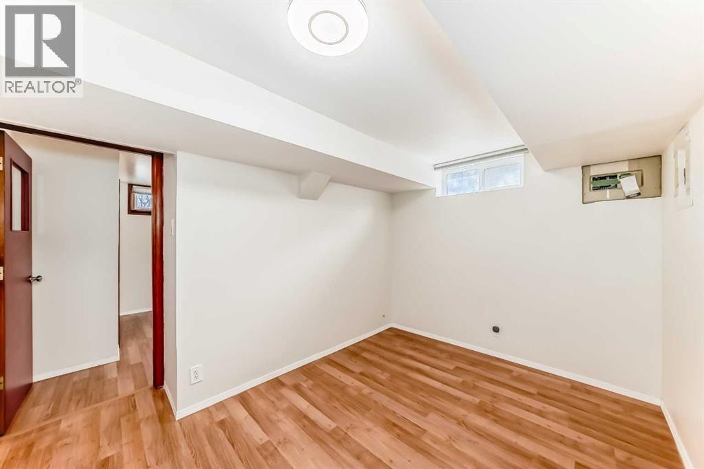 1415 Rosehill Drive NW — photo 34