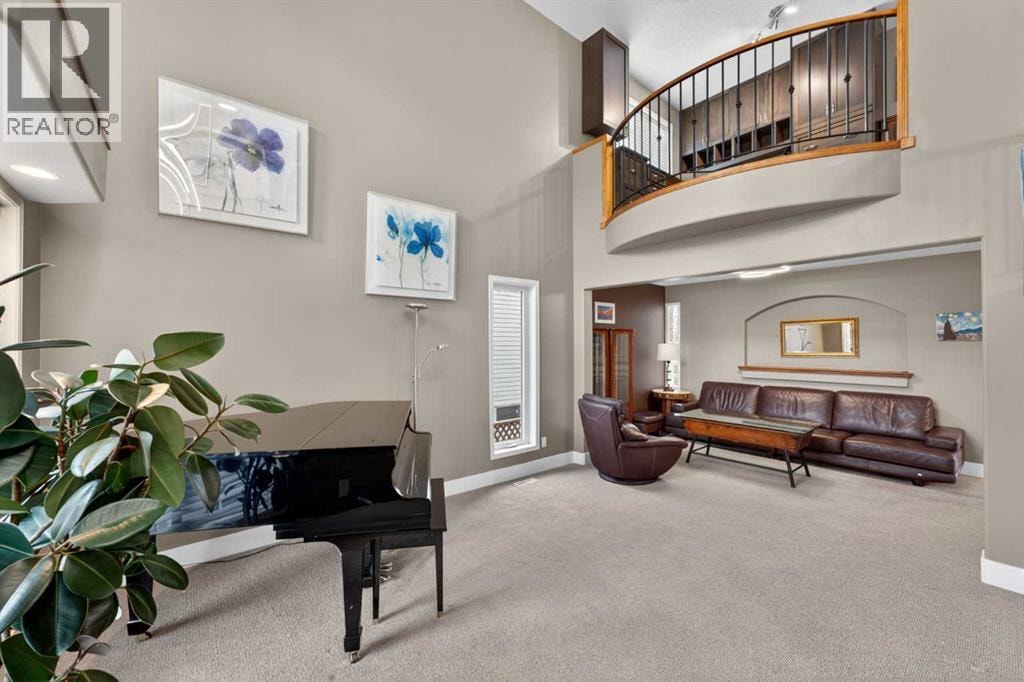 111 Valley Ponds Crescent NW — photo 3