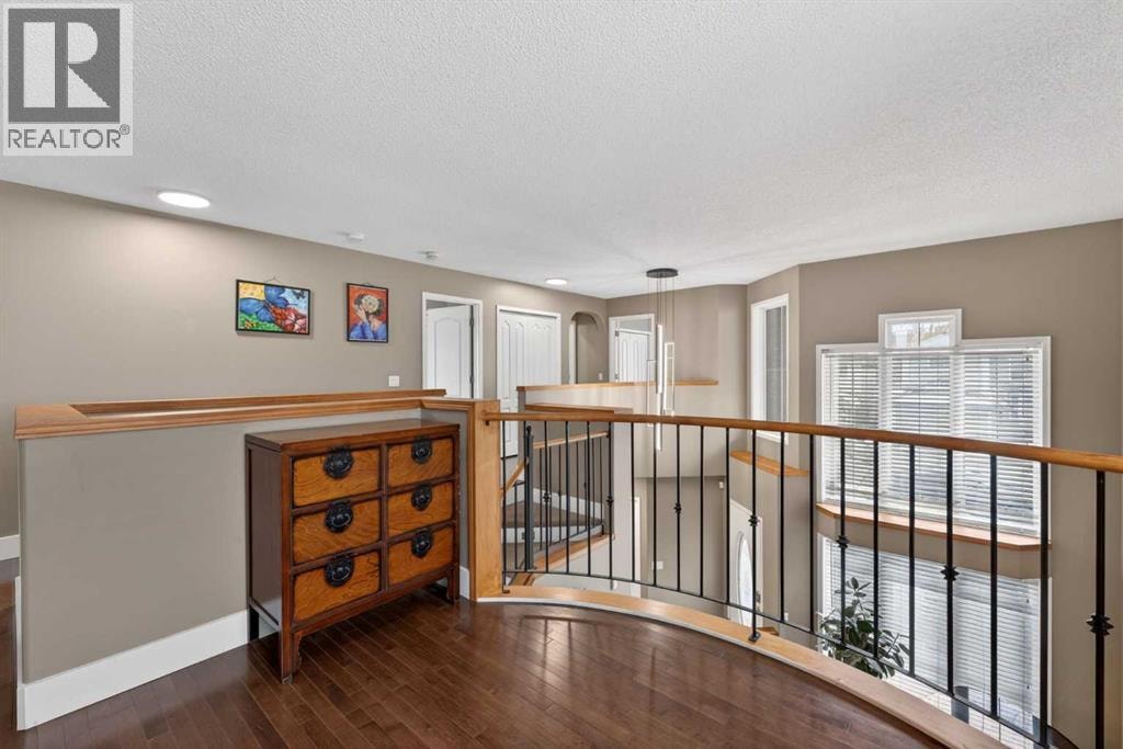 111 Valley Ponds Crescent NW — photo 25