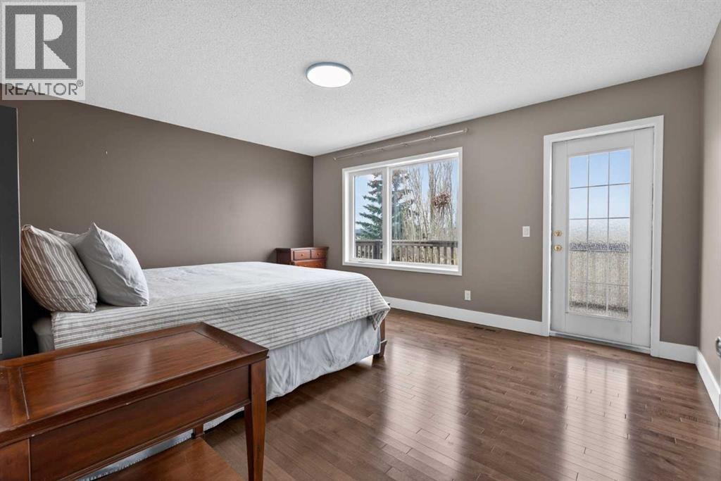 111 Valley Ponds Crescent NW — photo 27