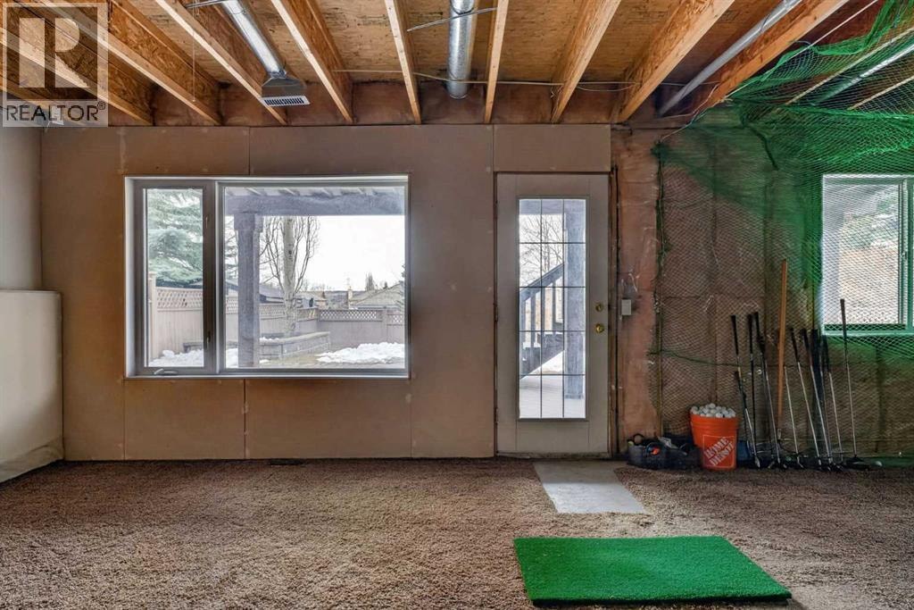 111 Valley Ponds Crescent NW — photo 47