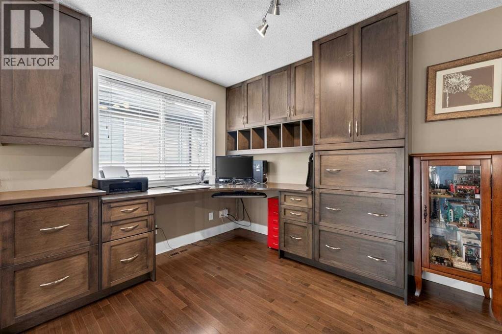 111 Valley Ponds Crescent NW — photo 24