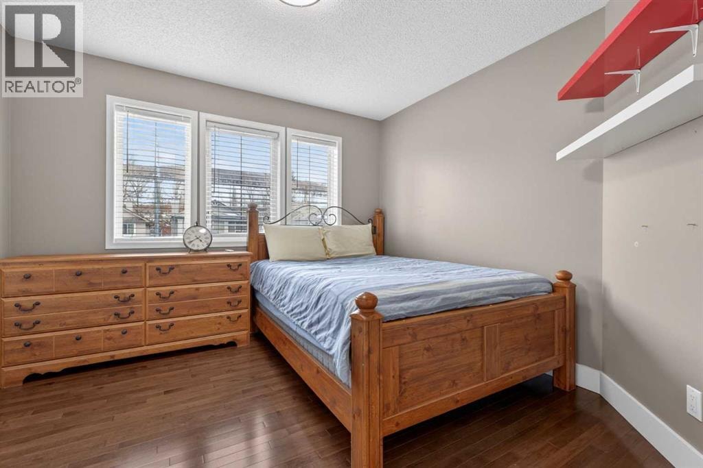 111 Valley Ponds Crescent NW — photo 35