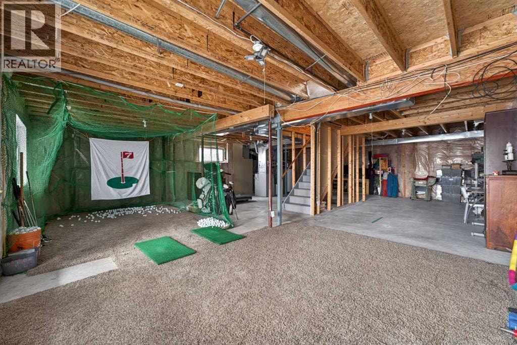 111 Valley Ponds Crescent NW — photo 46