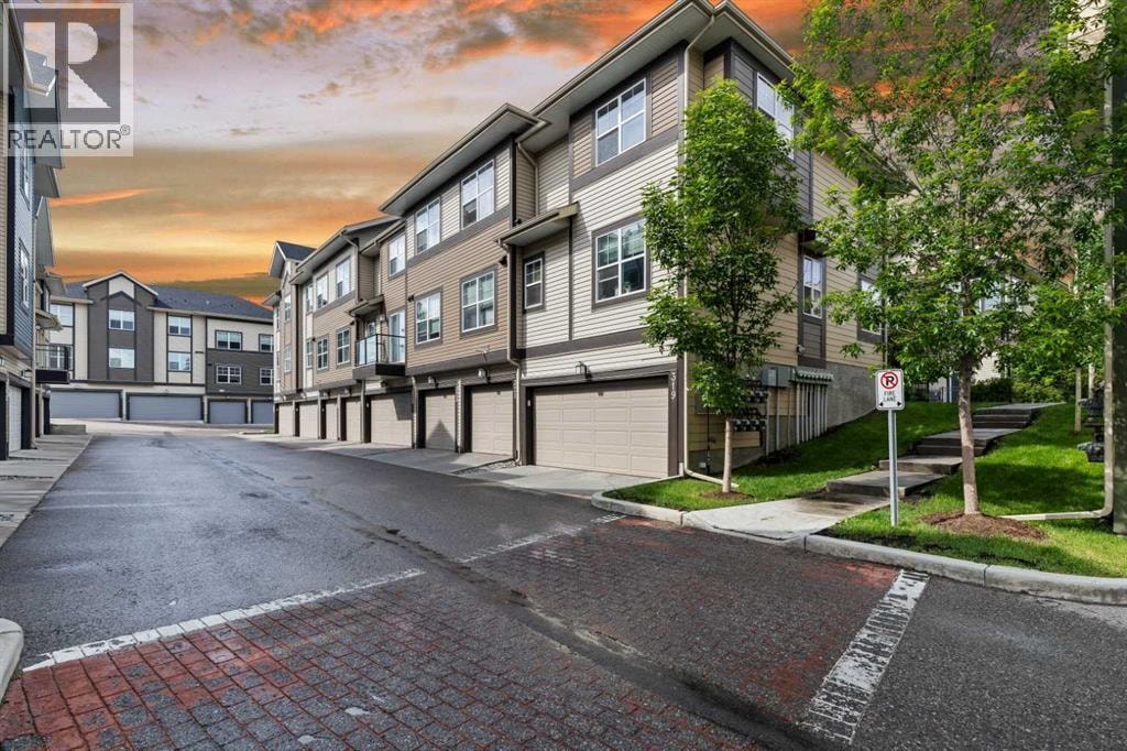 319 Mckenzie Towne Square SE — photo 31