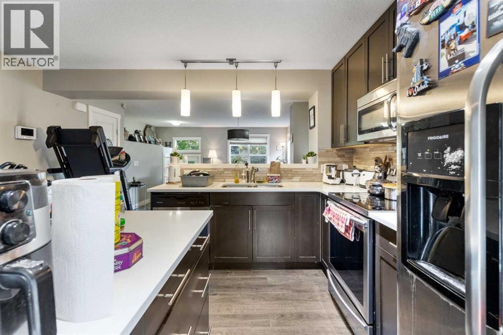 319 Mckenzie Towne Square SE — photo 10