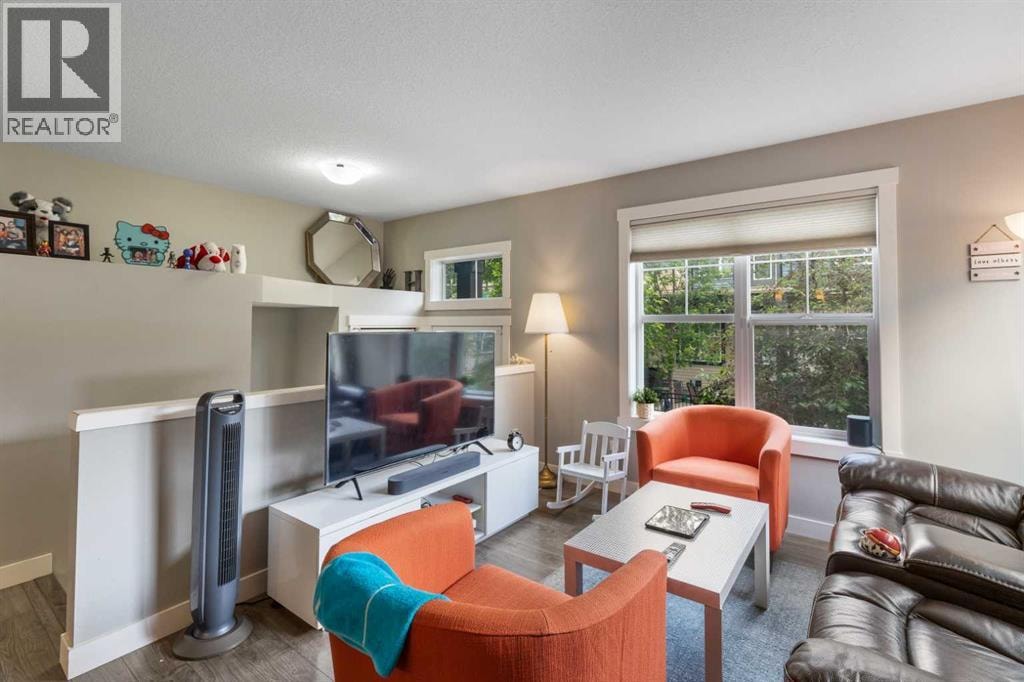 319 Mckenzie Towne Square SE — photo 5
