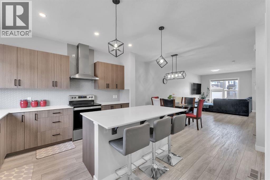 67 Corner Glen Gardens NE — photo 15