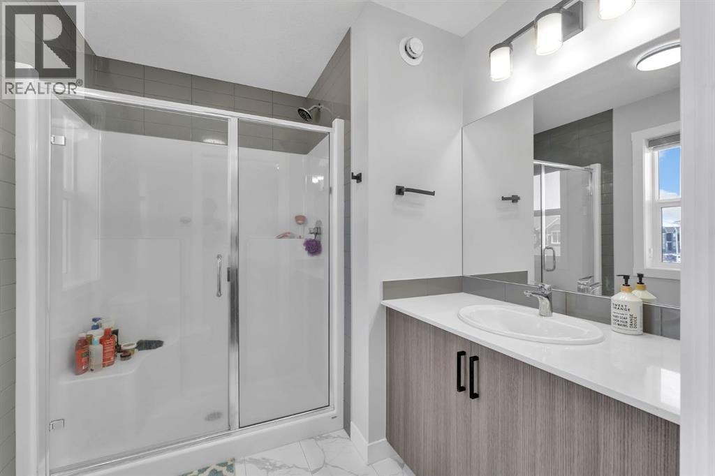 67 Corner Glen Gardens NE — photo 31