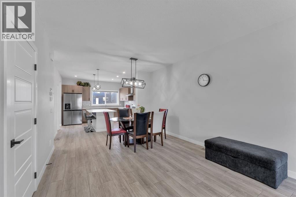 67 Corner Glen Gardens NE — photo 8