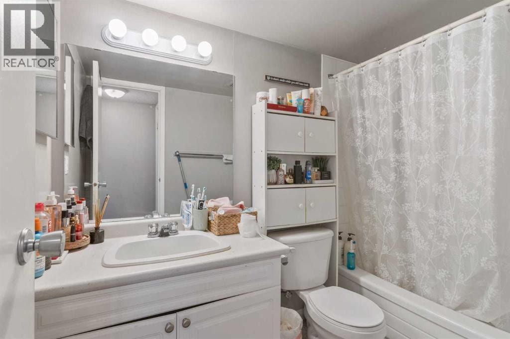 303, 30 Mchugh Court NE — photo 11
