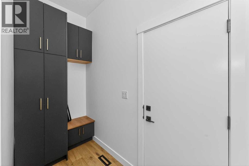 1049 Waterstone Green — photo 11