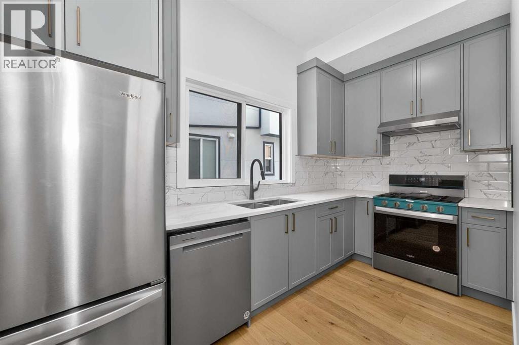 1049 Waterstone Green — photo 23