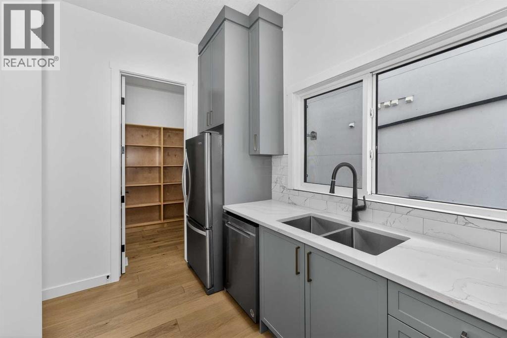 1049 Waterstone Green — photo 25