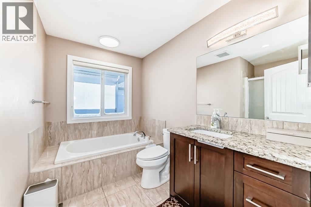 40 Saddlelake Gardens NE — photo 20