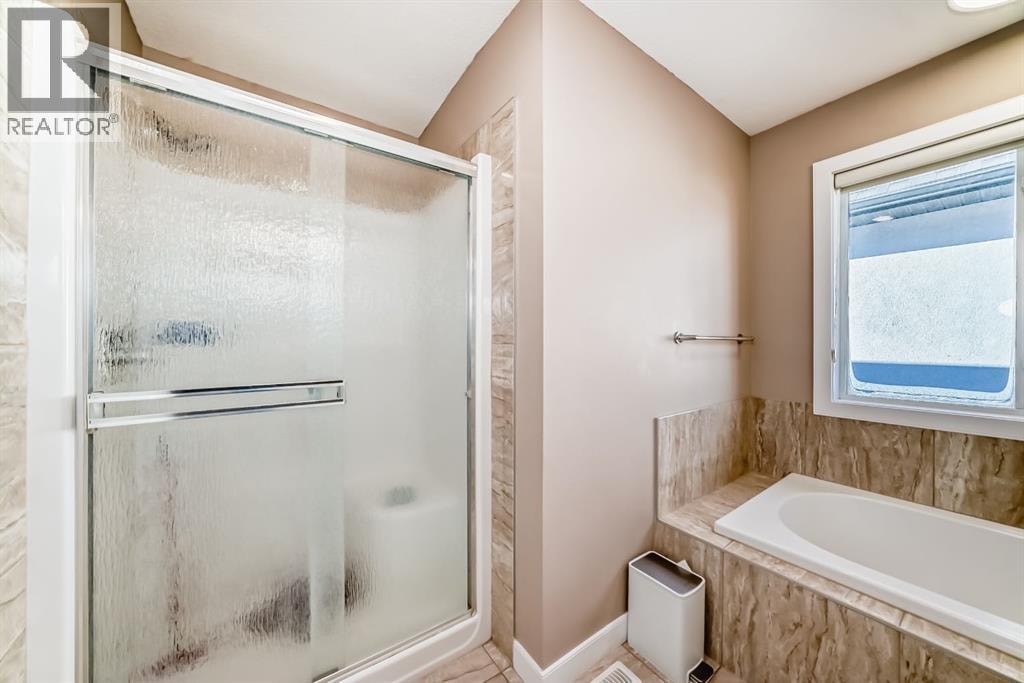 40 Saddlelake Gardens NE — photo 22