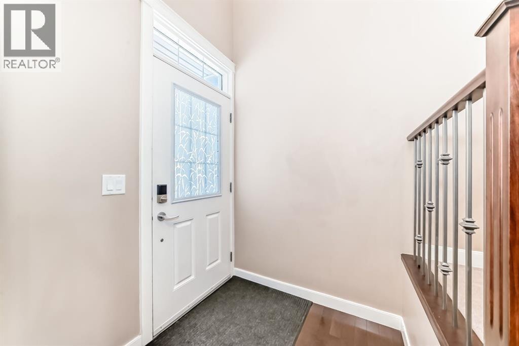 40 Saddlelake Gardens NE — photo 3