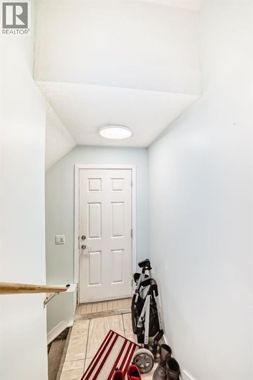 40 Saddlelake Gardens NE — photo 30