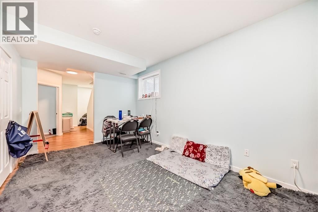 40 Saddlelake Gardens NE — photo 33