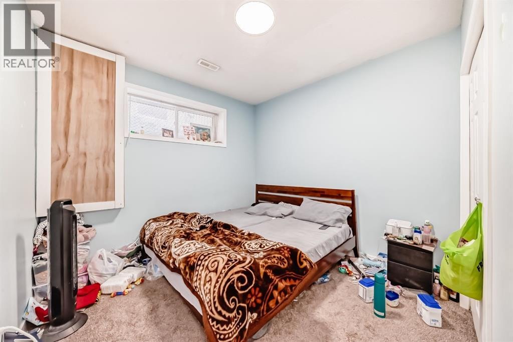 40 Saddlelake Gardens NE — photo 35
