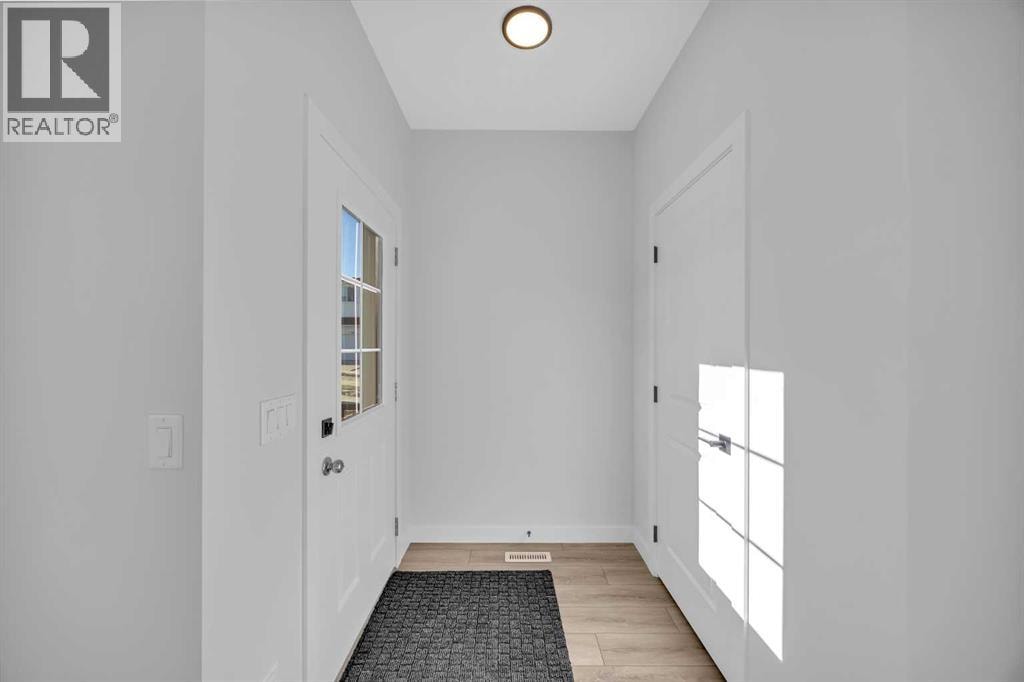 26 Versant Path SW — photo 3