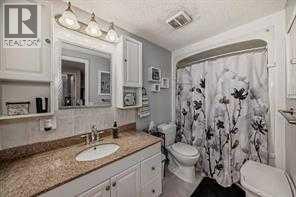 420 Whitehorn Place NE — photo 25