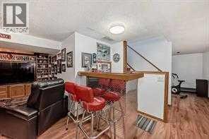 420 Whitehorn Place NE — photo 28