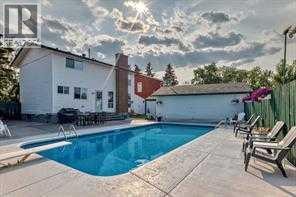 420 Whitehorn Place NE — photo 39