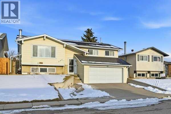 171 Rundlefield Crescent NE — photo 3